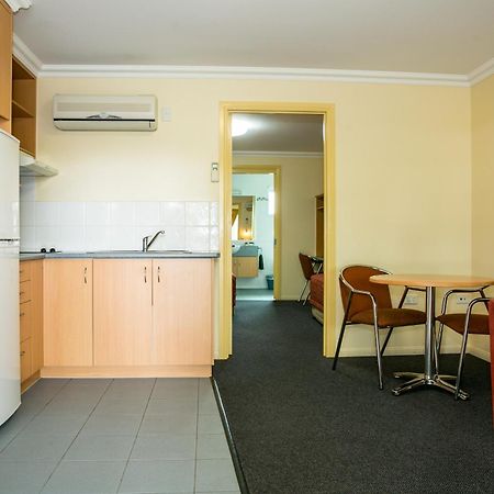 روما Motel Carnarvon المظهر الخارجي الصورة